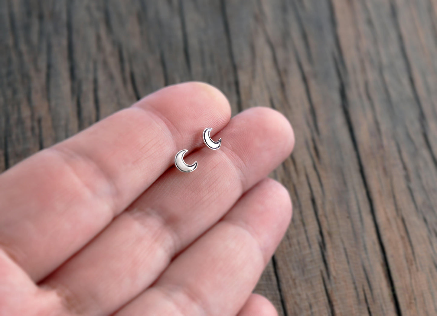 Graphic Crescent Moon Studs - Sweet November Jewelry