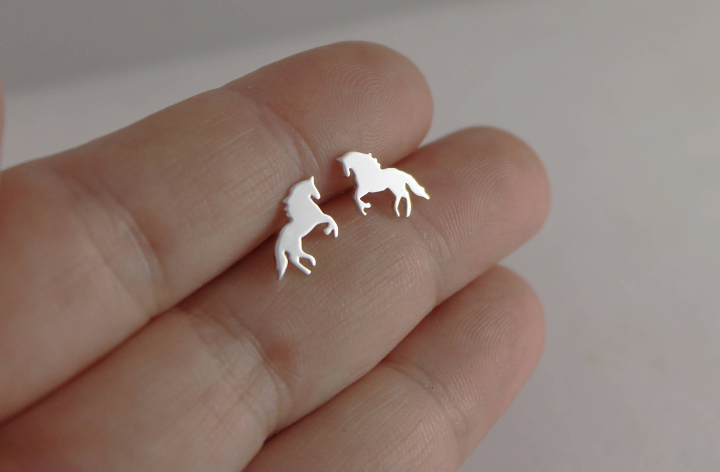 Pretty Horse Earrings in Sterling Silver