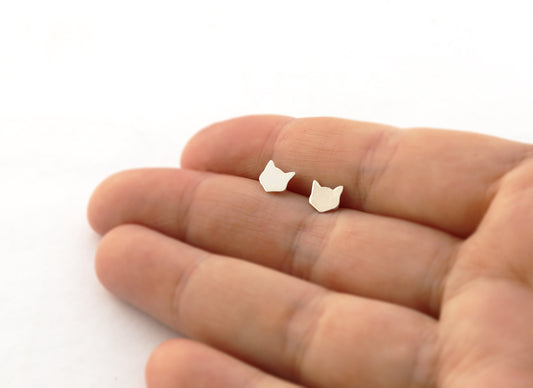 Sweet Cat Face Silver Studs